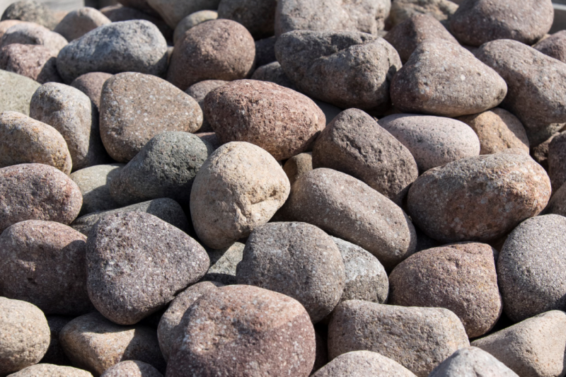 Galets bordeaux en porphyre - DISTRIPIERRES - Alpes Maritimes 06