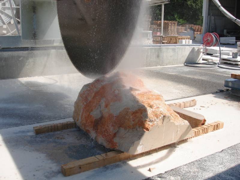 Retrouvez nous également sur Facebook !